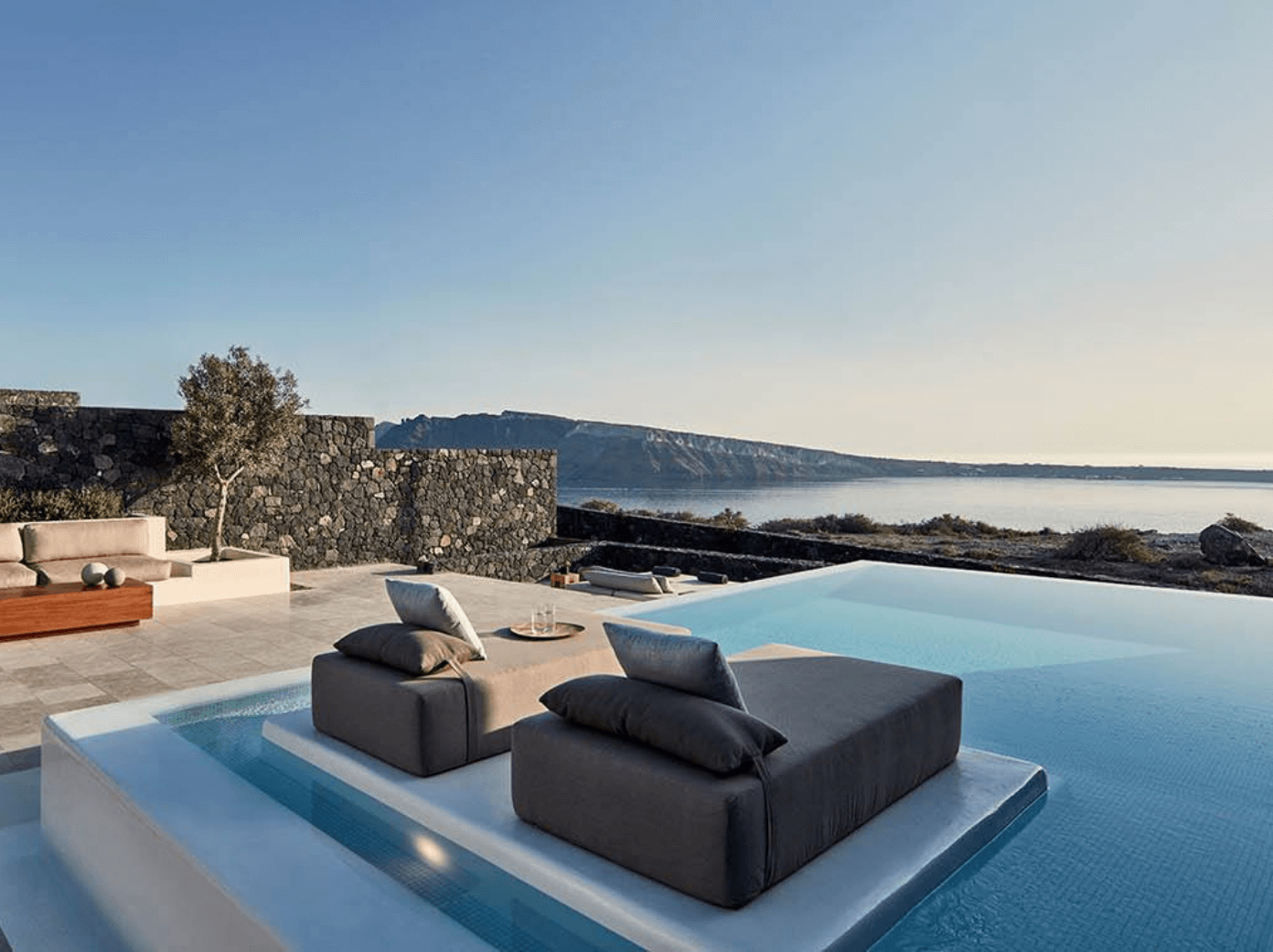 Canaves Oia Epitome best luxury hotels in santorini 4