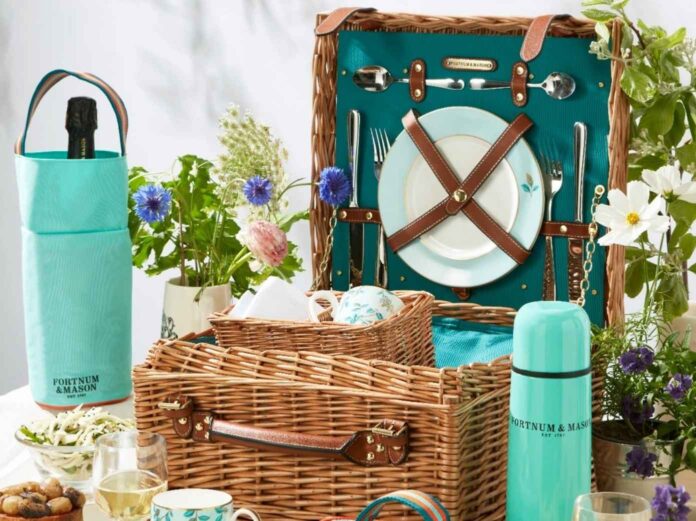 Fortnum’s Camellia Picnic Hamper for Two
