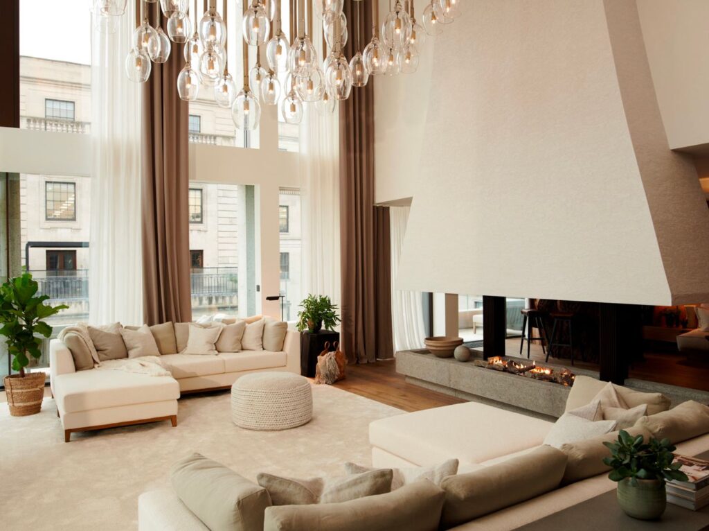 Picture of Penthouse Greenstyle: A Soulful Brutalist Masterpiece