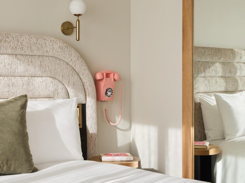 Hotel Indigo London K West rooms