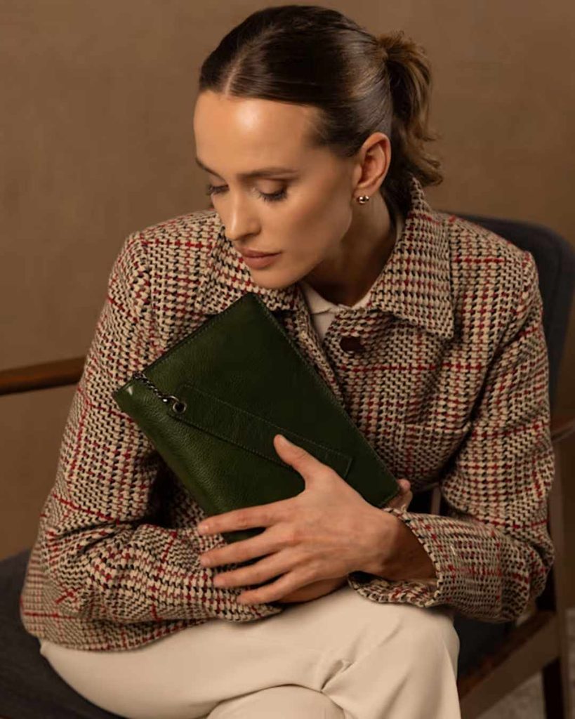 Leather Journal With Refillable Notepad The Diary Of Nobody