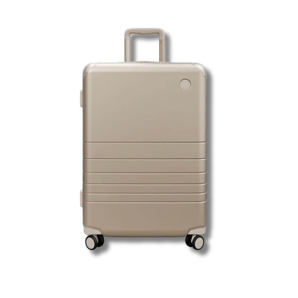 5-luxury-best-suitcase-brands-luxphere