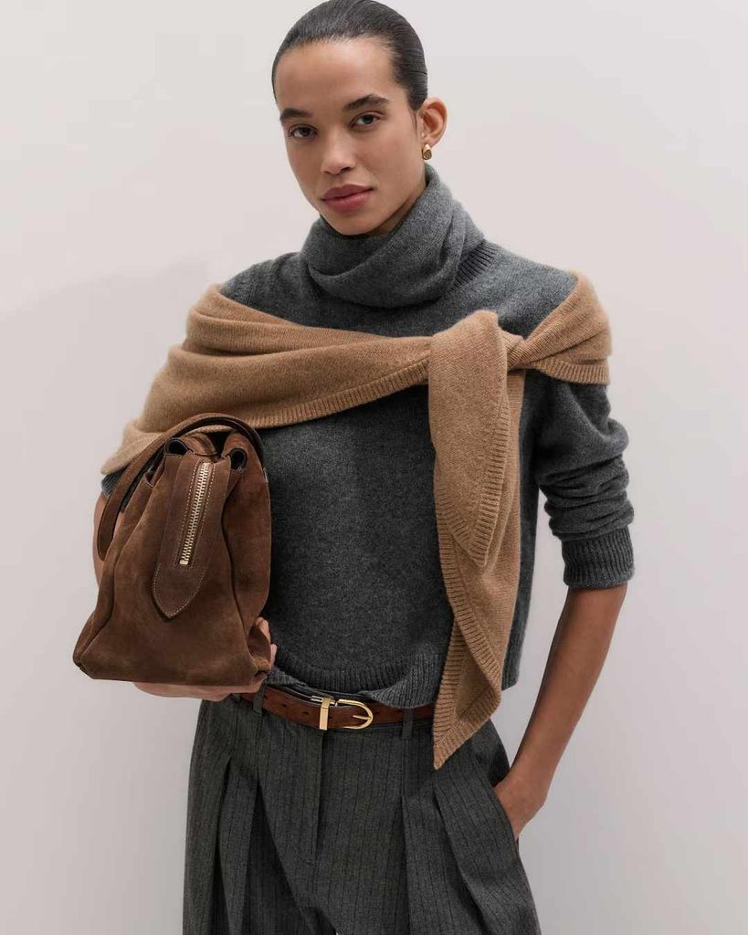 Triangle Knit Scarf