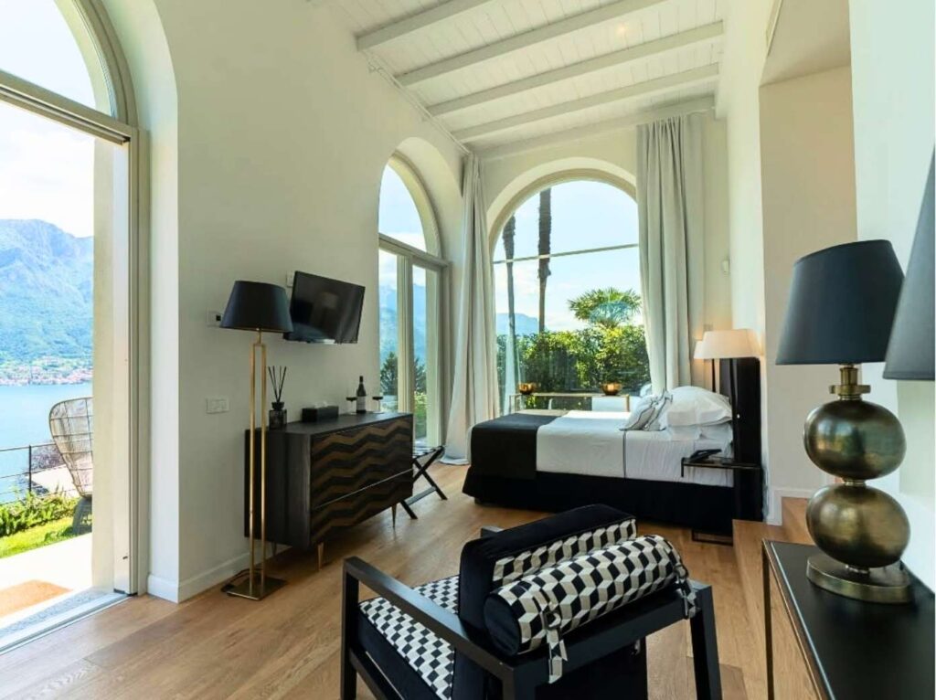Villa Mojana lake view rooms