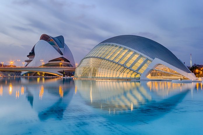 Where to go on holiday in March valencia Spain