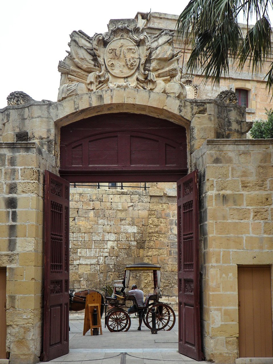 horse carriage malta