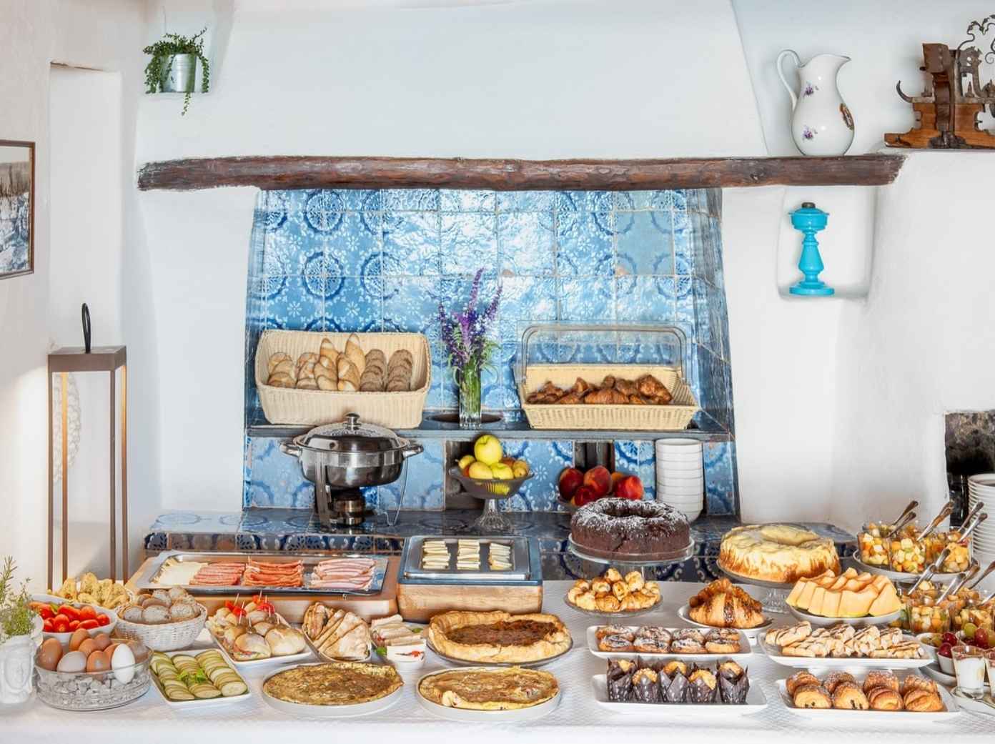 hotel ravesi Salina