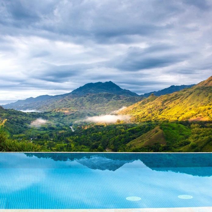 hotels on a coffee farm in colombia triangle