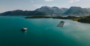 IRIS : A FLOATING CULINARY HAVEN ON NORWEGIAN FJORD