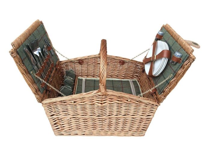 luxury picnic basket amara retreat