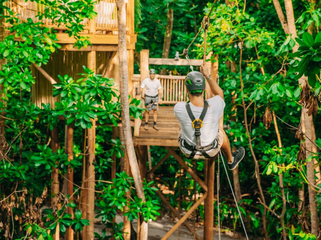 Fine Dining Zipline Experience Flying Sauces, Soneva Fushi Luxsphere