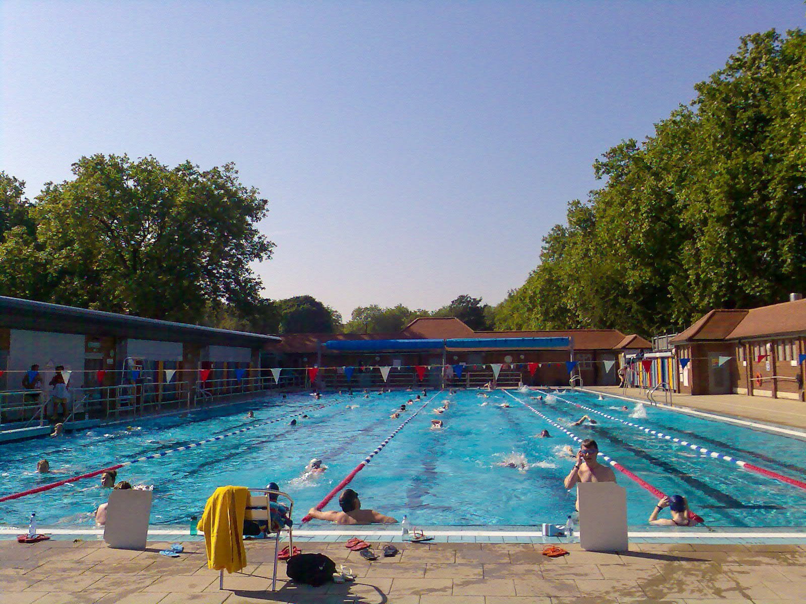 outdoor pools in london