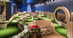 THE ULTIMATE INDOOR GOLF IN LONDON WITH STREET FOOD, COCKTAILS & DJ
